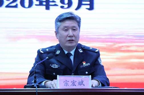 ad7acccd00ca1a8021fba47d9de00a3