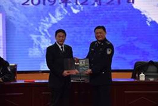说明: C:\Users\ZWJ\AppData\Local\Temp\WeChat Files\9d644a82b2fee64f78b50e3ad840dd9.jpg